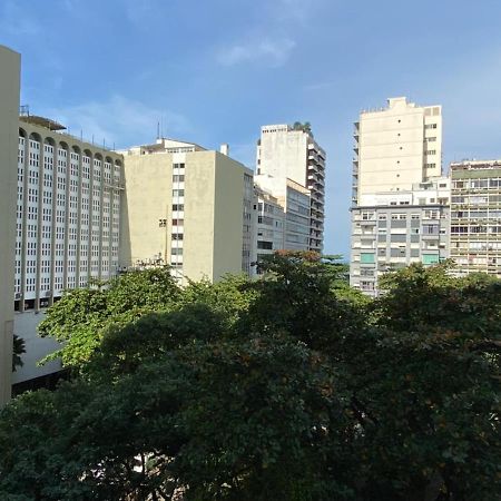 Apartamento Em Copacabana A Um Quarteirao Da Praia! Lägenhet Rio de Janeiro Exteriör bild