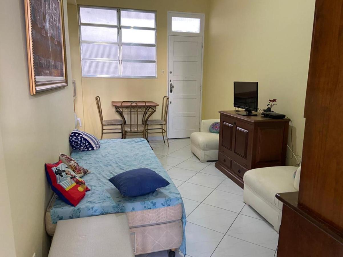 Apartamento Em Copacabana A Um Quarteirao Da Praia! Lägenhet Rio de Janeiro Exteriör bild