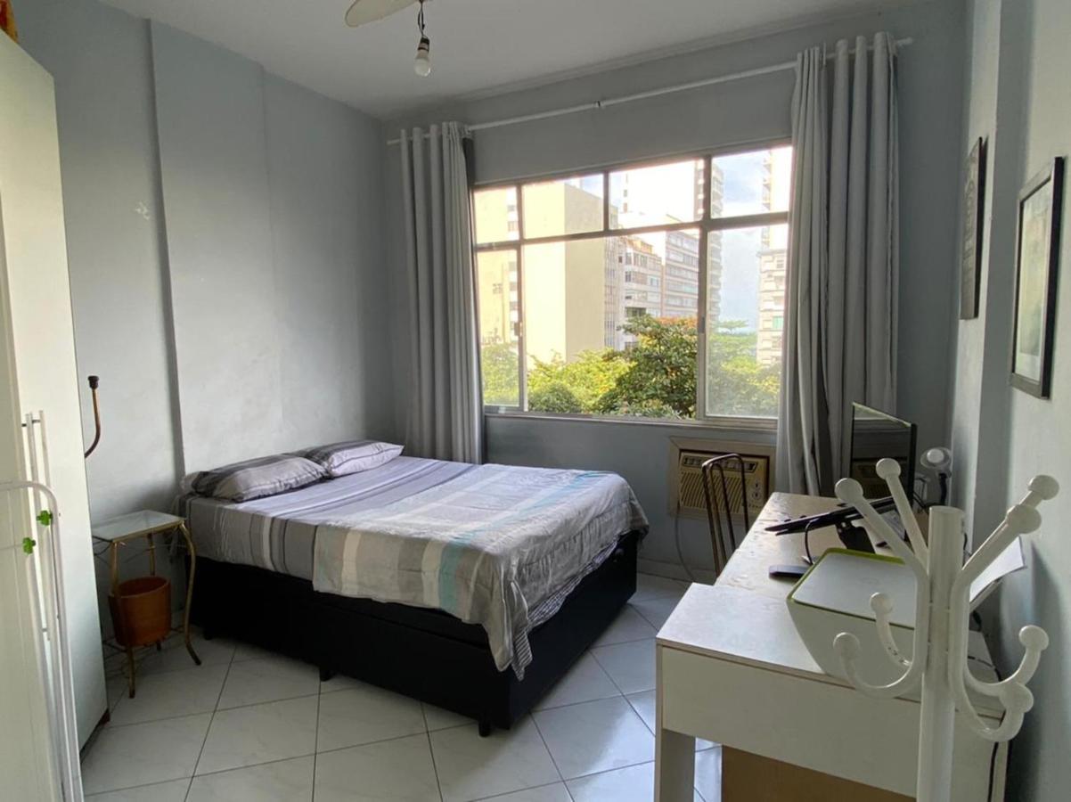 Apartamento Em Copacabana A Um Quarteirao Da Praia! Lägenhet Rio de Janeiro Exteriör bild